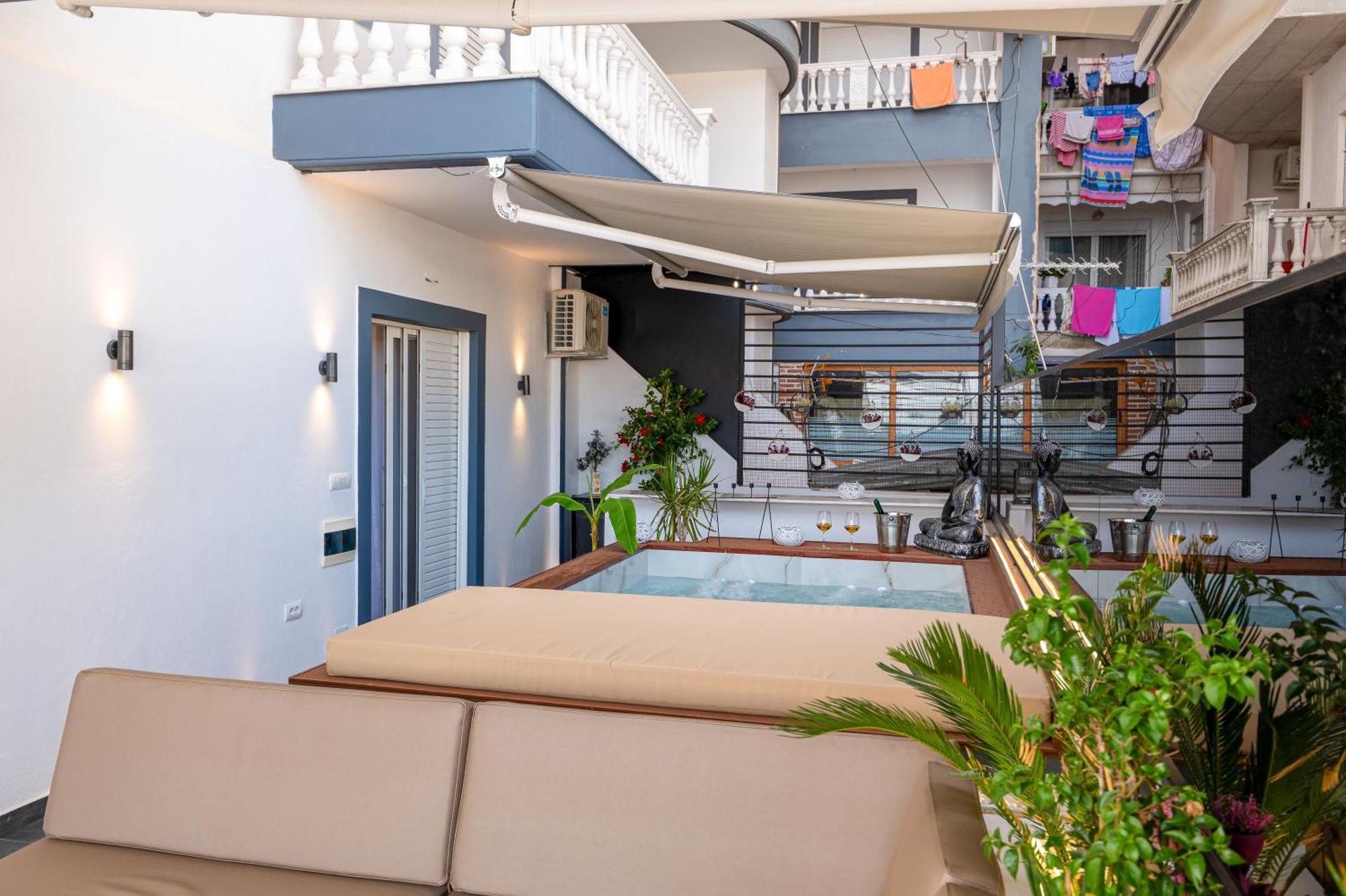 Mato Luxury Apartments Sarandë Exterior foto